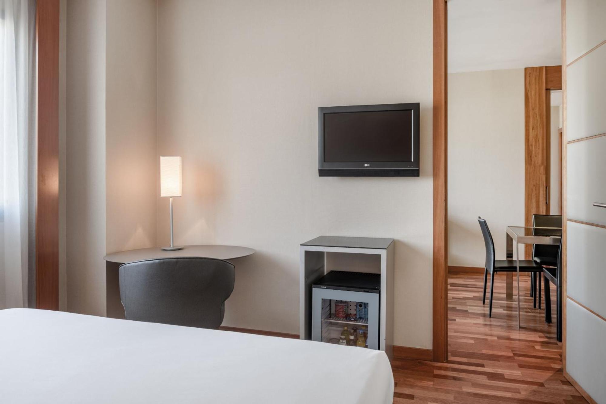 Ac Hotel Murcia By Marriott Exterior photo